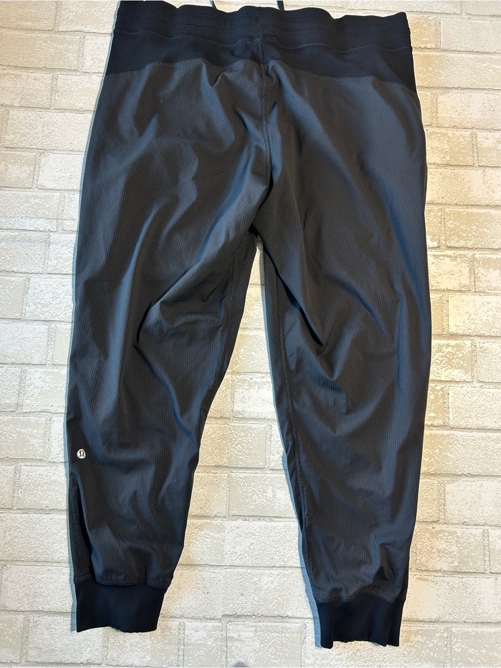 Lululemon Dance Studio Joggers Black - Picture 2 of 6